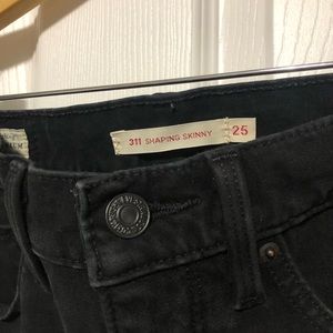 Vintage Black 311 Levi’s